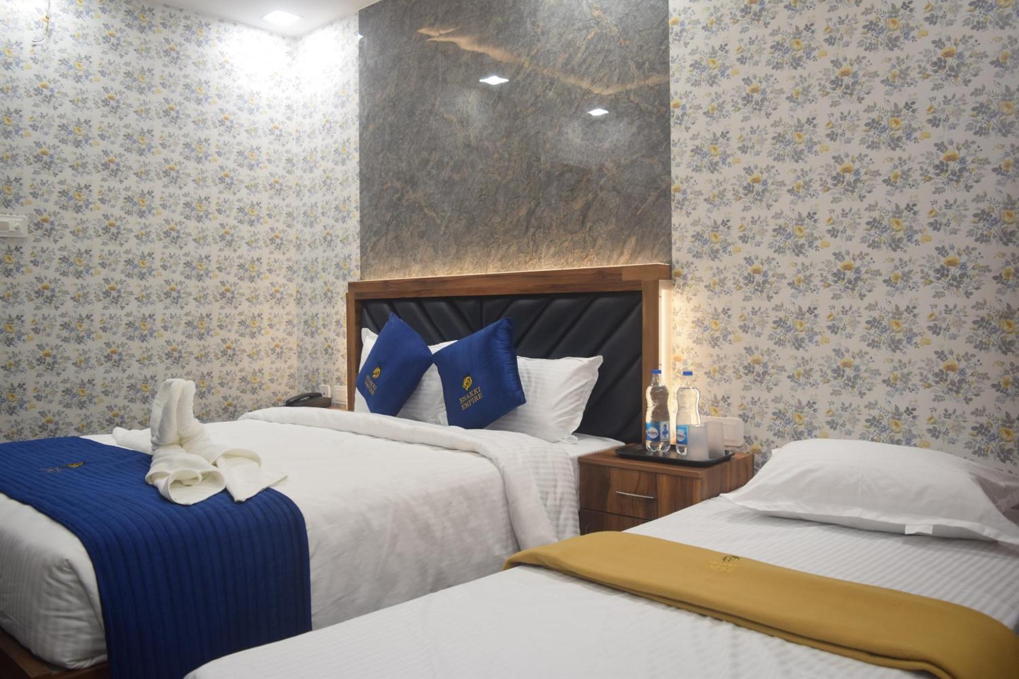 Hotel Esakki Empire Čennai Exteriér fotografie